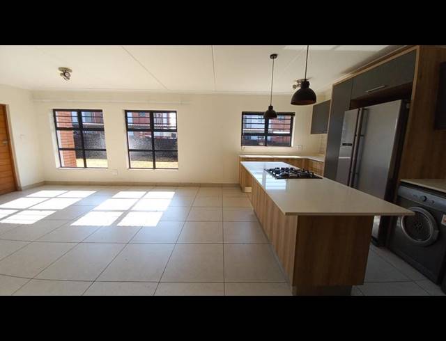 3 BEDROOM PROPERTY TO RENT IN GLEN MARAIS